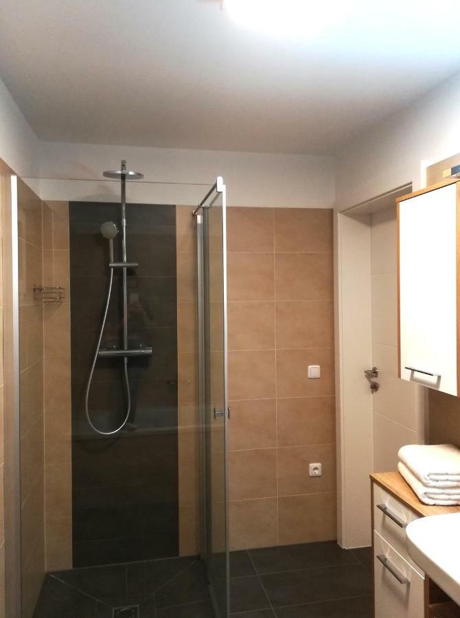 Ferienhaus Lurger Strassen Luaran gambar