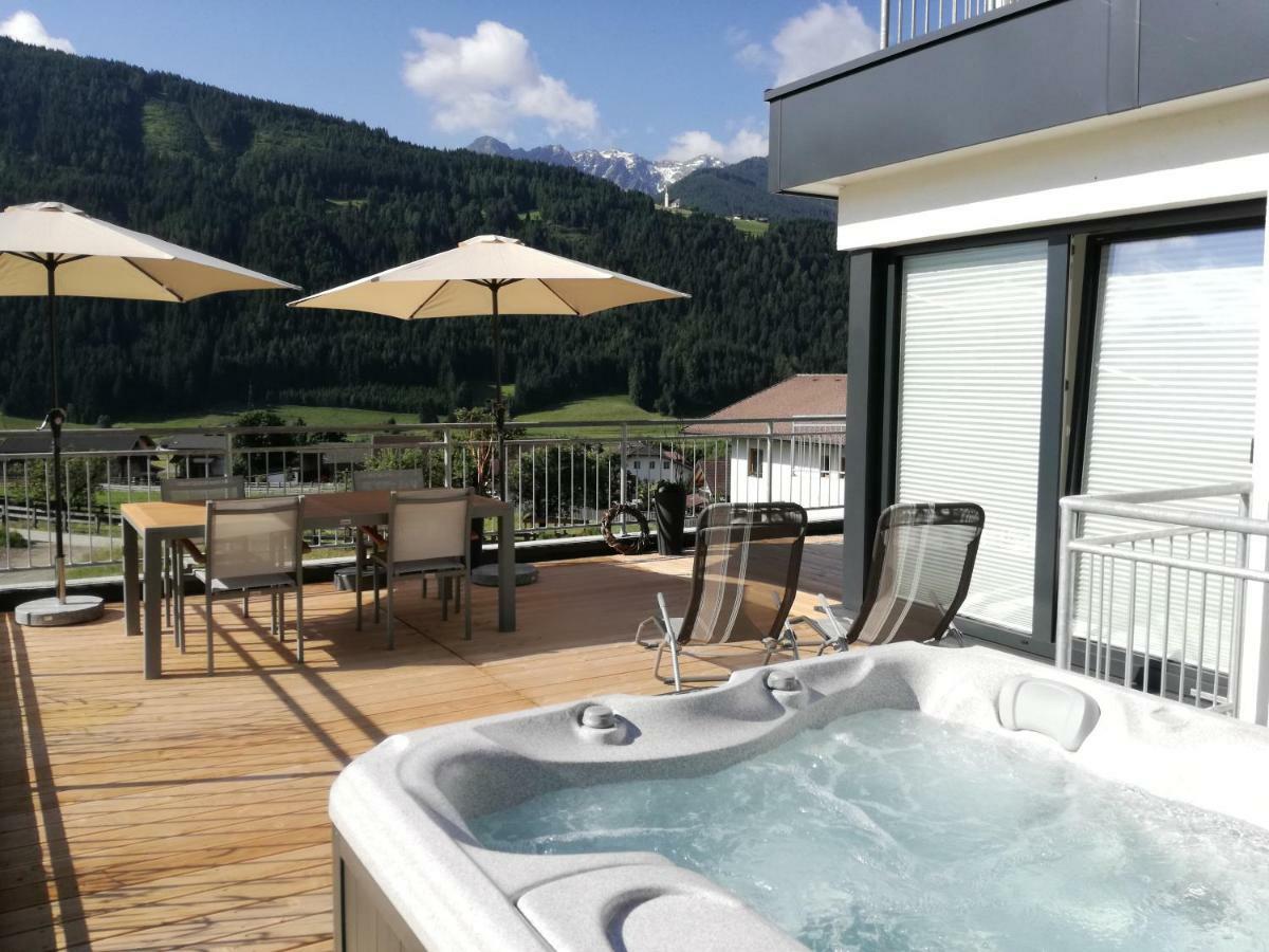 Ferienhaus Lurger Strassen Luaran gambar